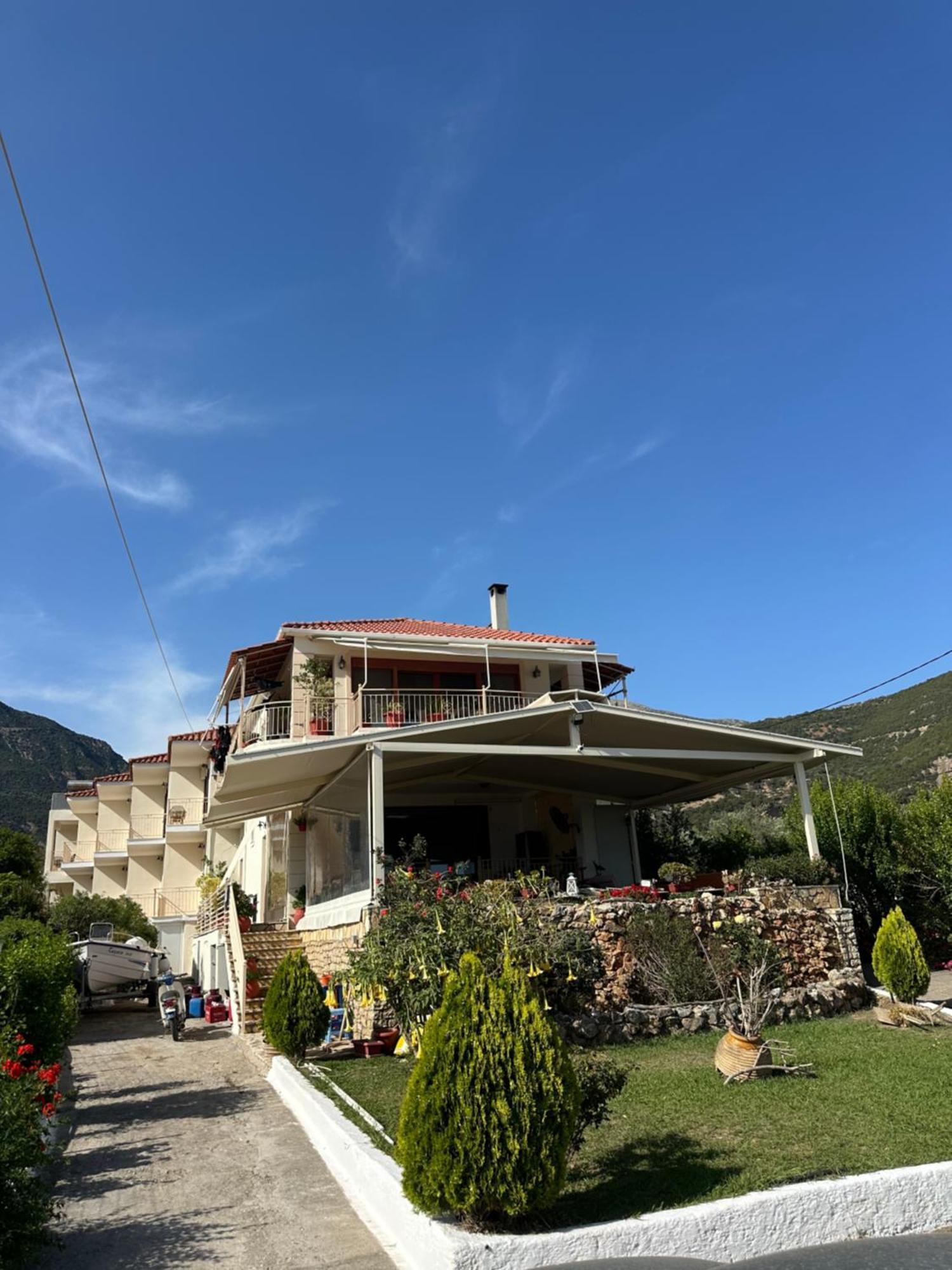 Evita Luxury Apartments Spilia  Dış mekan fotoğraf